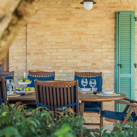 וילה Casale Vigneto Mogliano